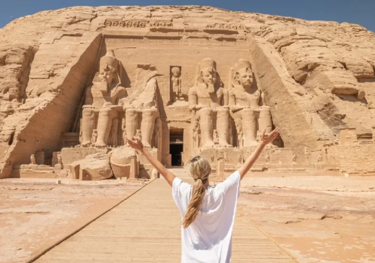 Tour de un día al Templo de Abu Simbel