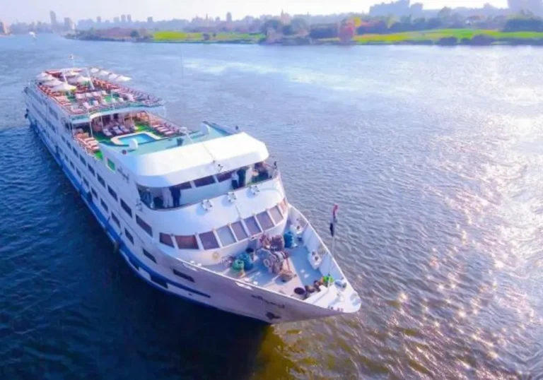 Crucero Por el Nilo MS Salacia Fin de Año