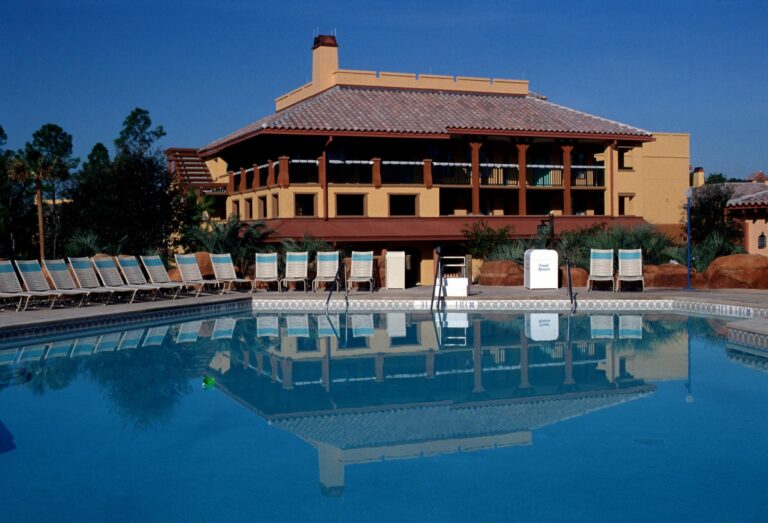 Disney’s Coronado Springs Resort · exterior del hotel