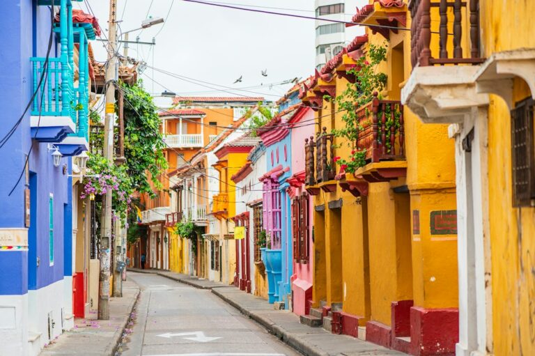 Calles coloniales de Cartagena de Indias · fotografía ilustrativa del destino