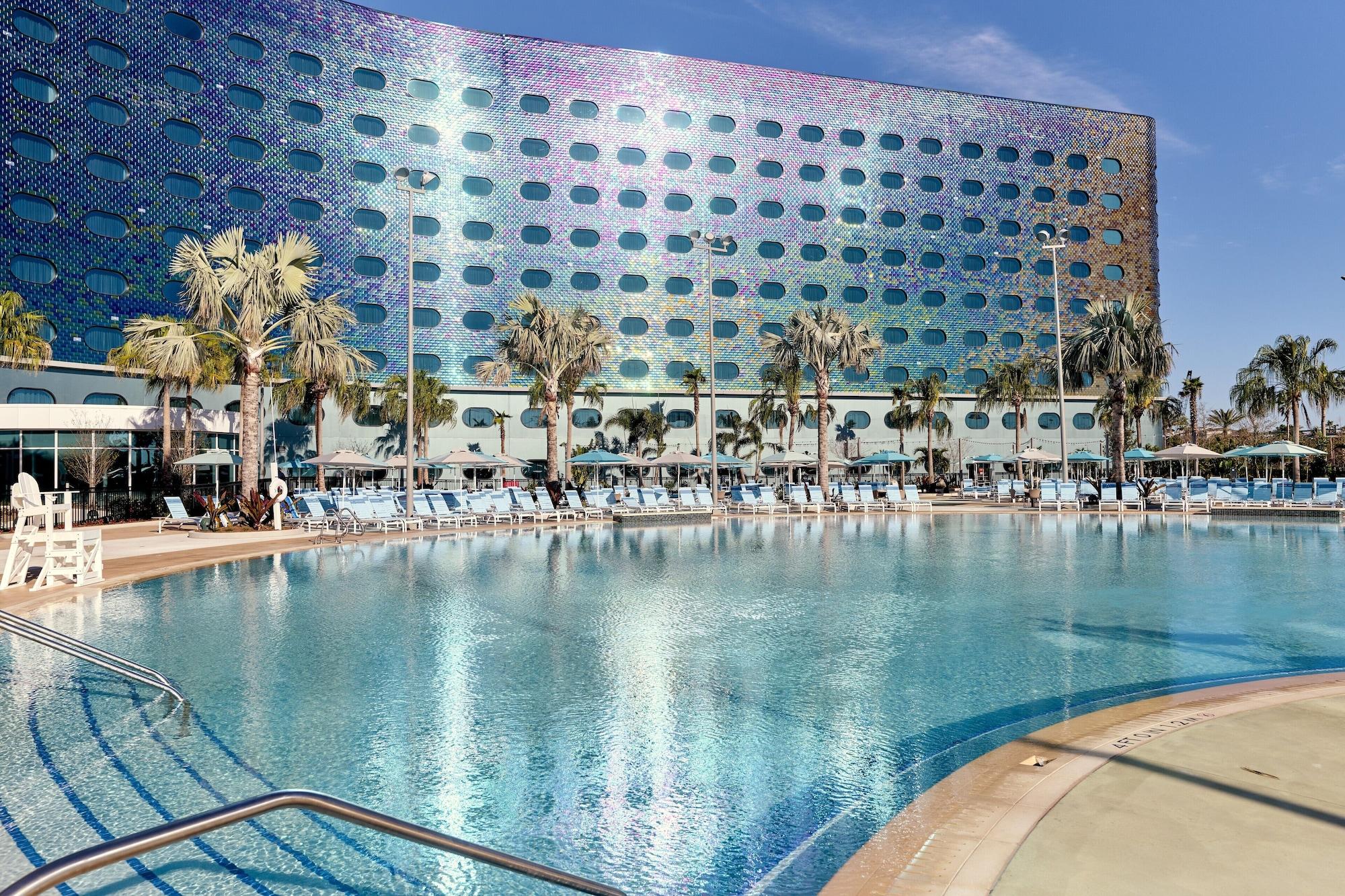 Universal Terra Luna Resort