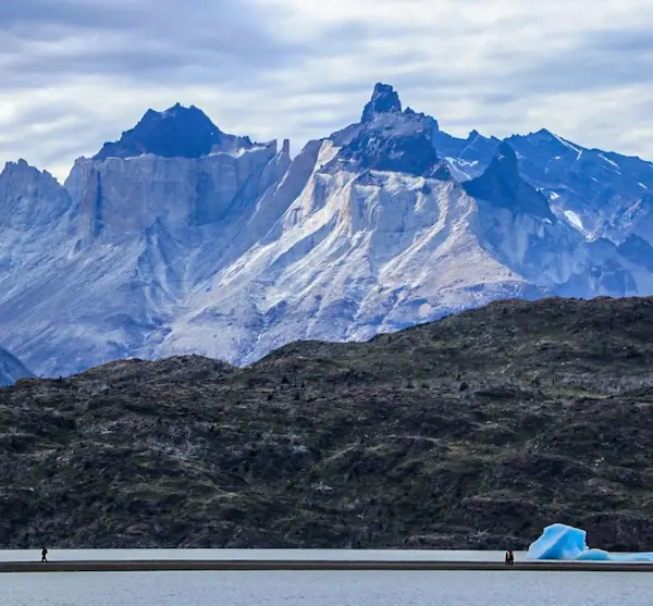 Full Day Torres del Paine y Cueva del Milodón